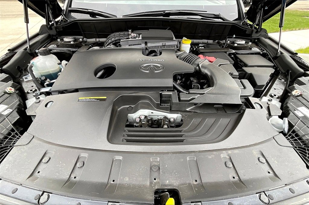 New 2025 INFINITI QX50 Sport image 11