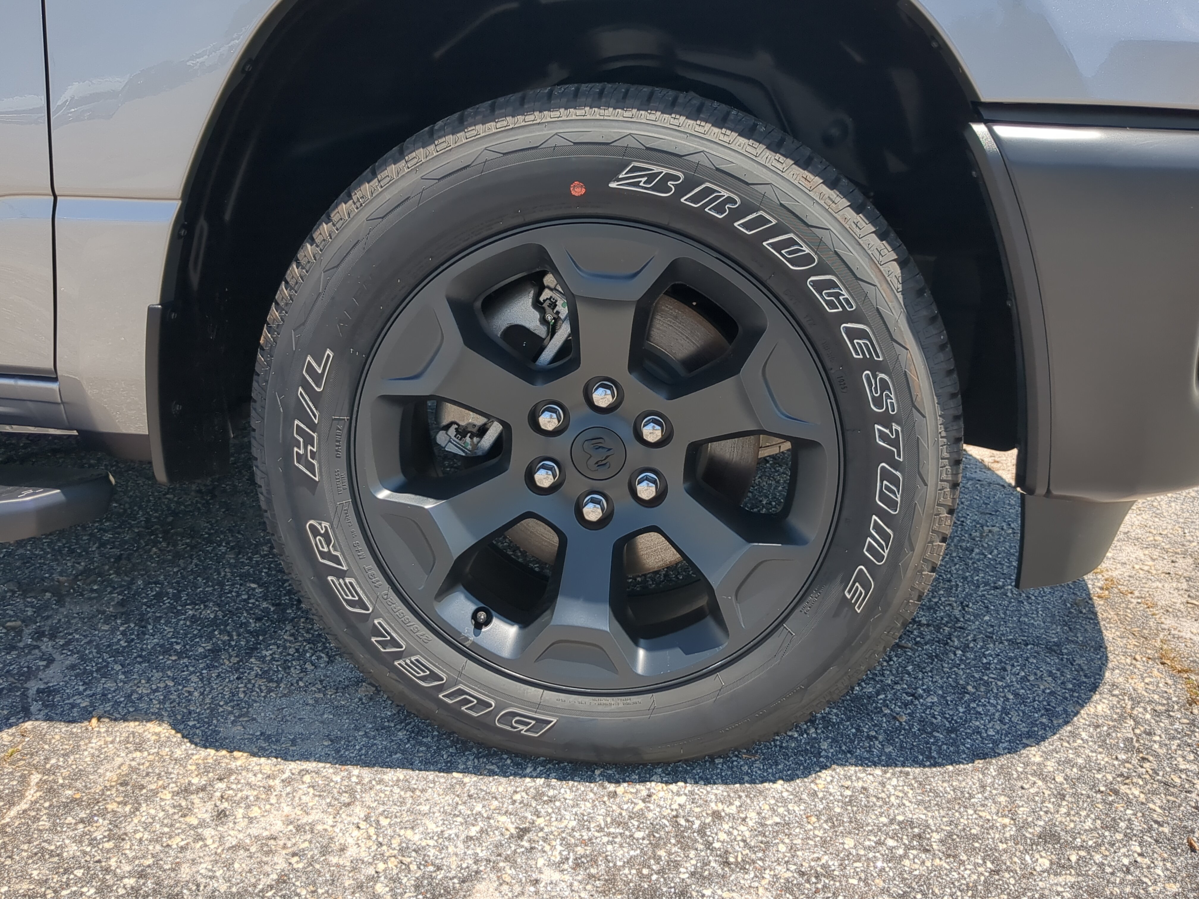 New 2026 RAM 1500 Tradesman AWD/4WD image 10