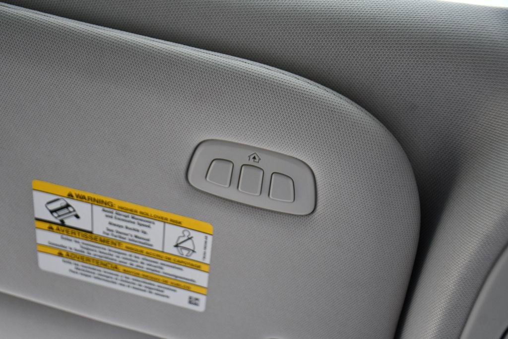 Used 2025 Ford Expedition Platinum AWD/4WD image 37