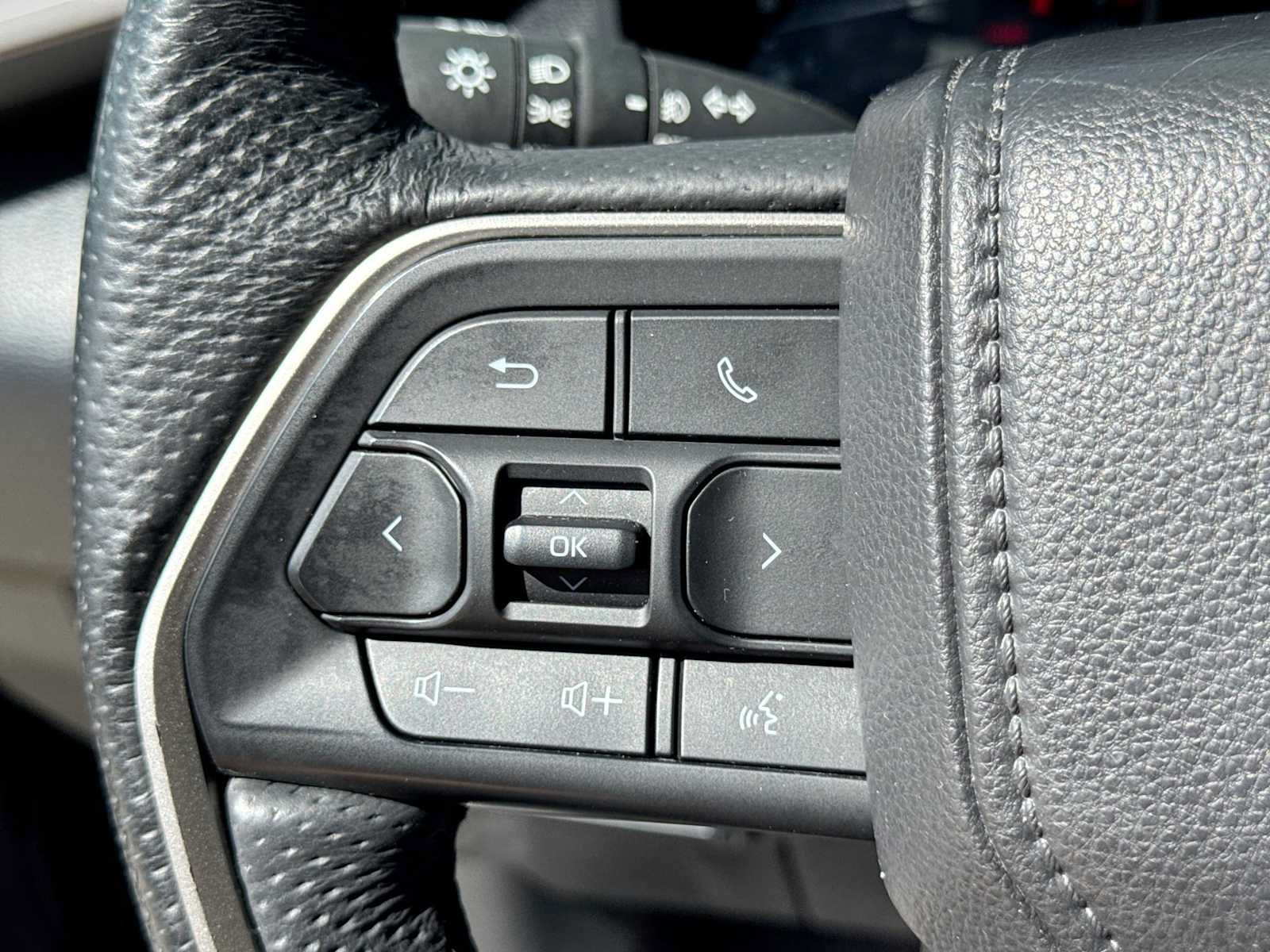 Used 2025 Toyota Tundra SR5 w/ TRD Off-Road Premium Package AWD/4WD image 22