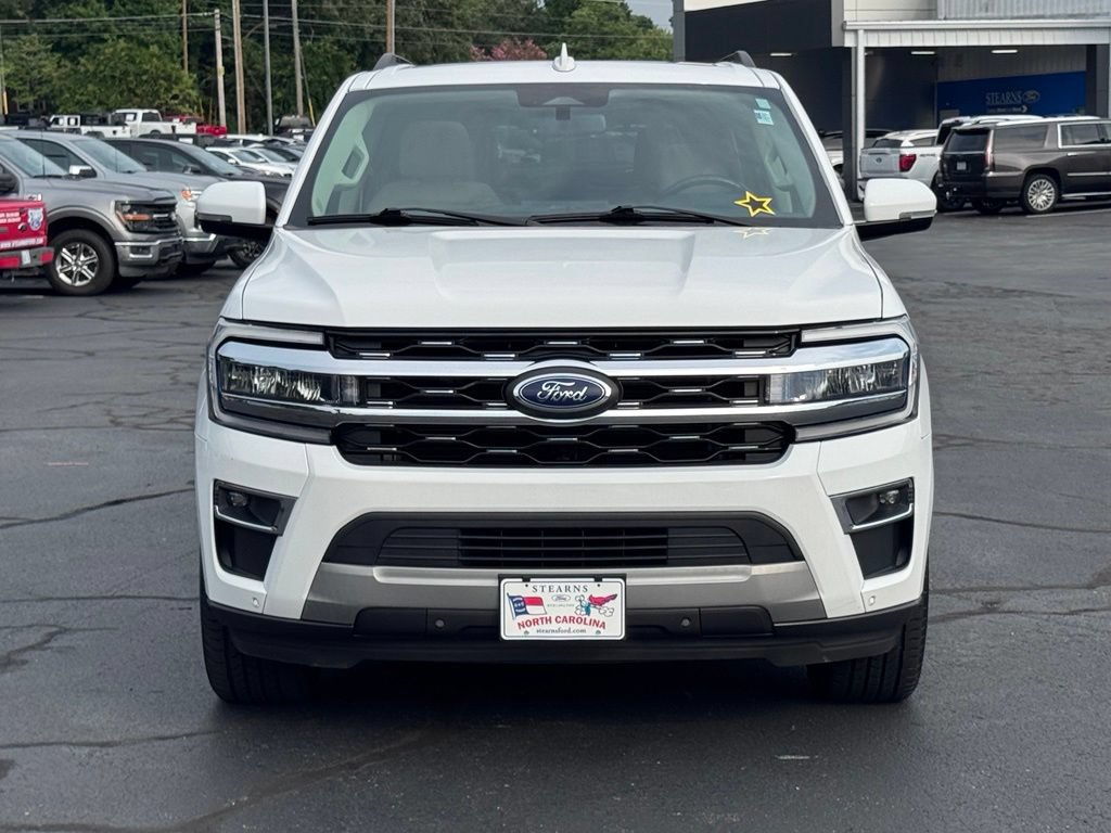 Used 2024 Ford Expedition Limited AWD/4WD image 20