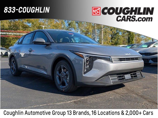 New 2025 Kia K4 LXS