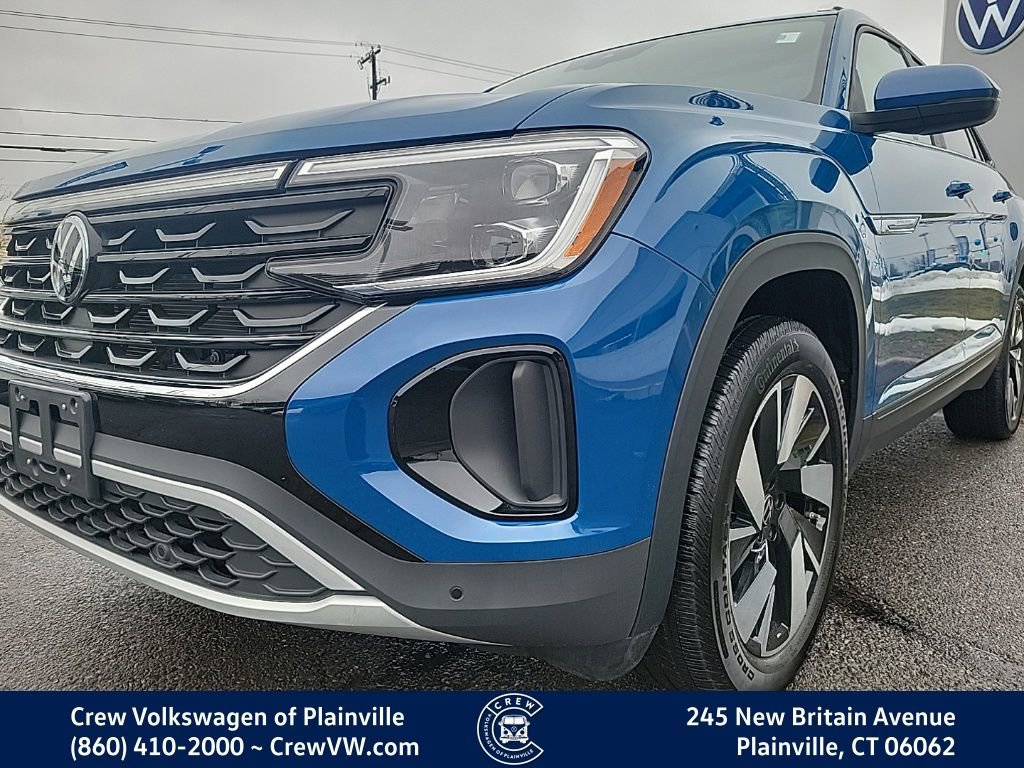 Certified 2025 Volkswagen Atlas Cross Sport SE image 25