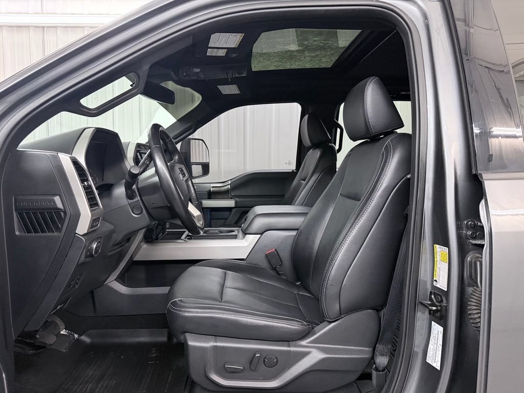 Used 2022 Ford F350 Lariat w/ Lariat Ultimate Package AWD/4WD image 11