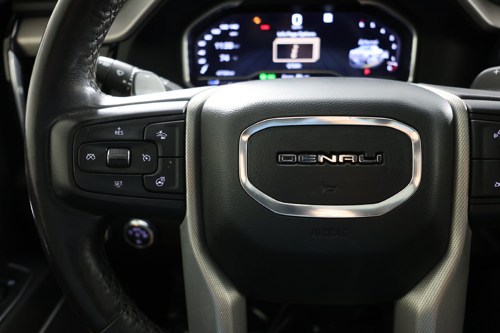 Used 2023 GMC Sierra 1500 Denali AWD/4WD image 28