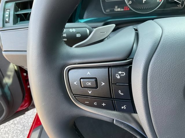 Used 2025 Lexus ES 350 w/ Premium Package FWD image 12