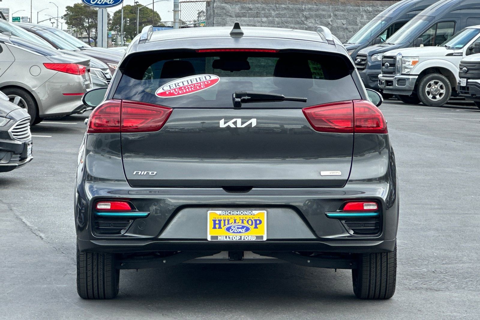 Used 2022 Kia Niro EX Premium image 6