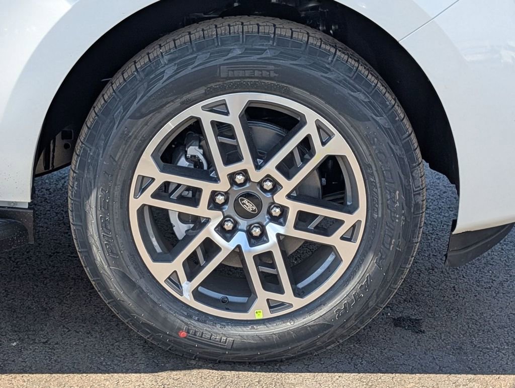 New 2026 Ford Expedition Active AWD/4WD image 18