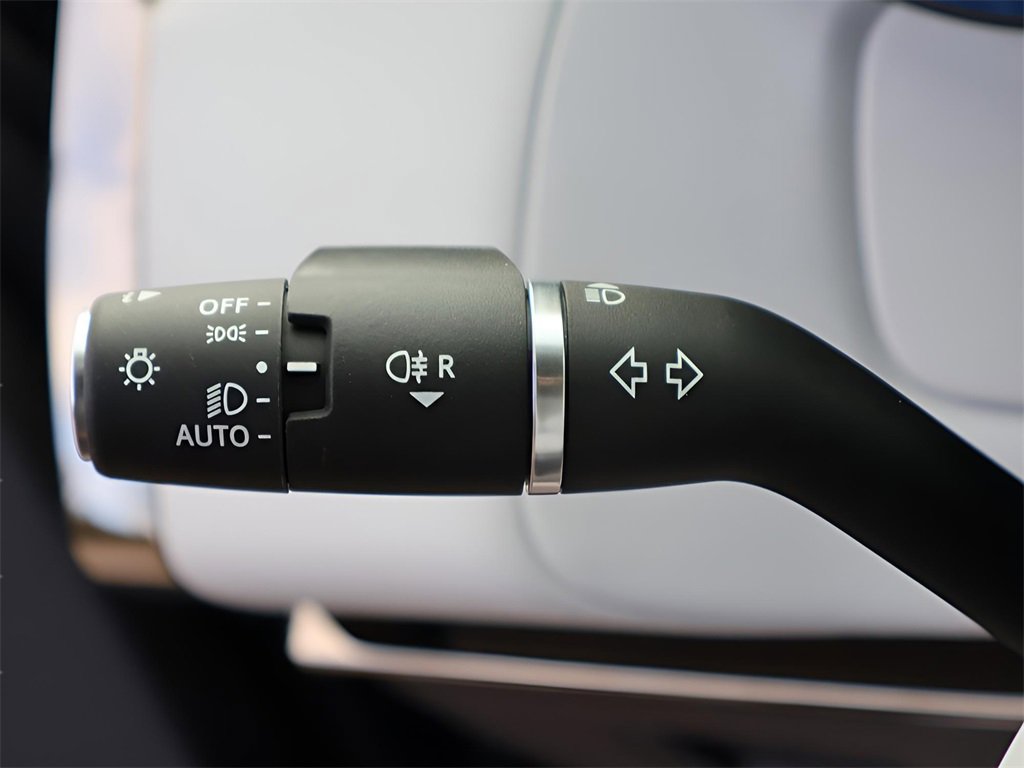 Used 2024 Land Rover Range Rover Sport SV Edition One Obsidian Black image 32