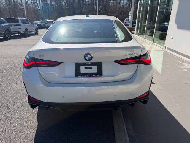 New 2026 BMW i4 xDrive40i w/ Premium Package AWD/4WD image 8