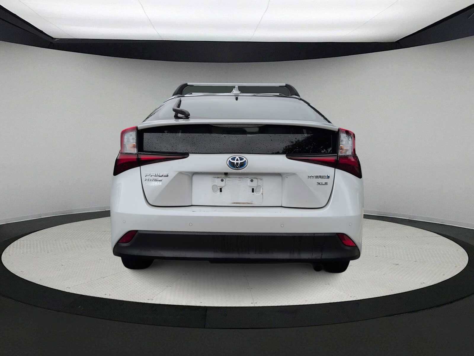 Used 2022 Toyota Prius XLE AWD/4WD image 7