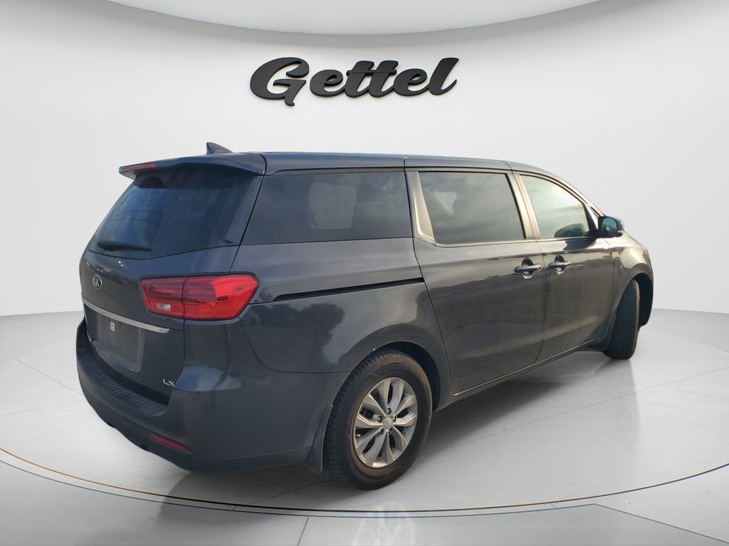 Used 2020 Kia Sedona LX image 3