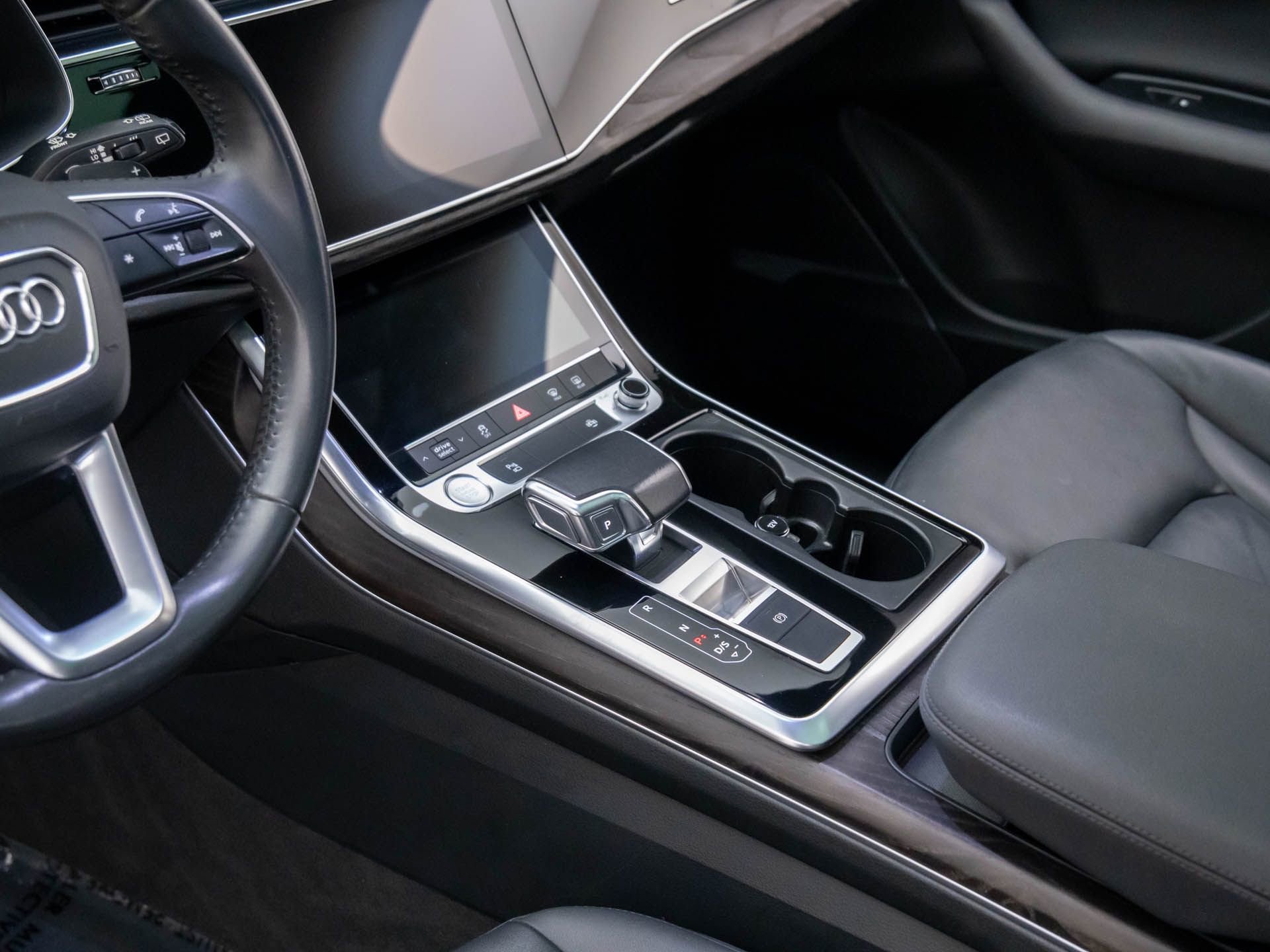 Used 2020 Audi Q7 3.0T Premium Plus image 11