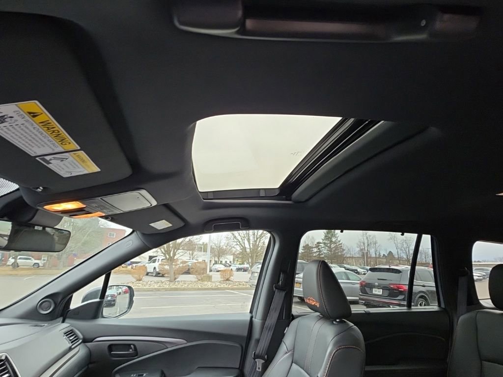 Used 2022 Honda Passport TrailSport image 21