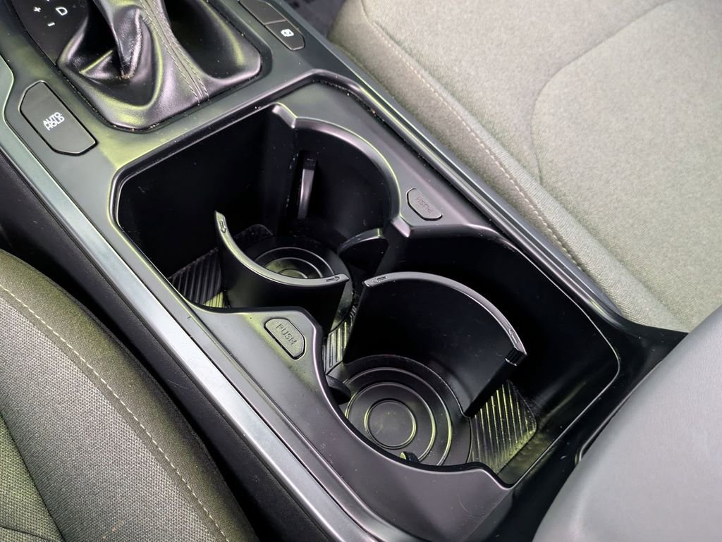 Used 2025 Kia K4 LXS image 19