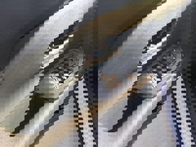 New 2025 Nissan Kicks SV image 8