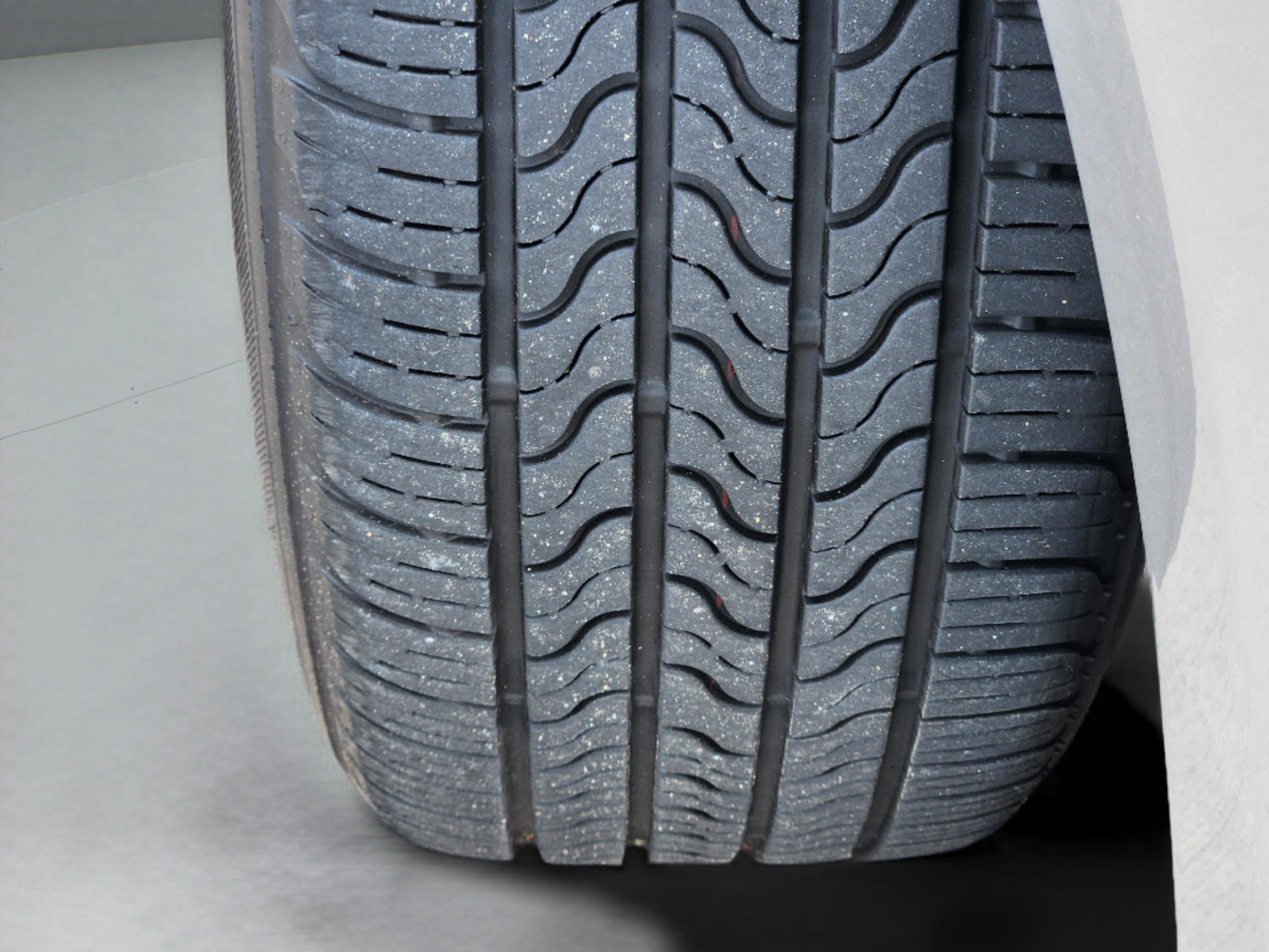 Used 2016 Chrysler 200 C w/ Premium Group image 40