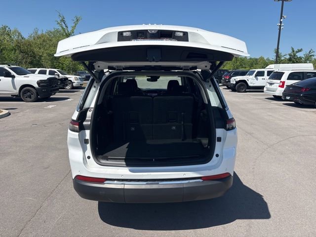 Used 2022 Jeep Grand Cherokee L Limited AWD/4WD image 20
