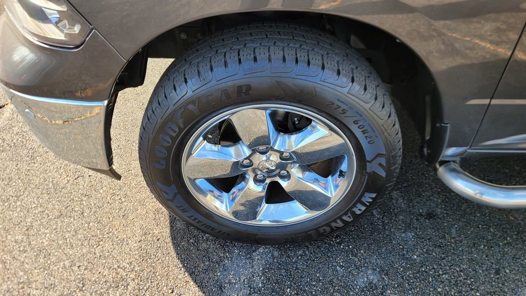 Used 2018 RAM 1500 Big Horn image 6