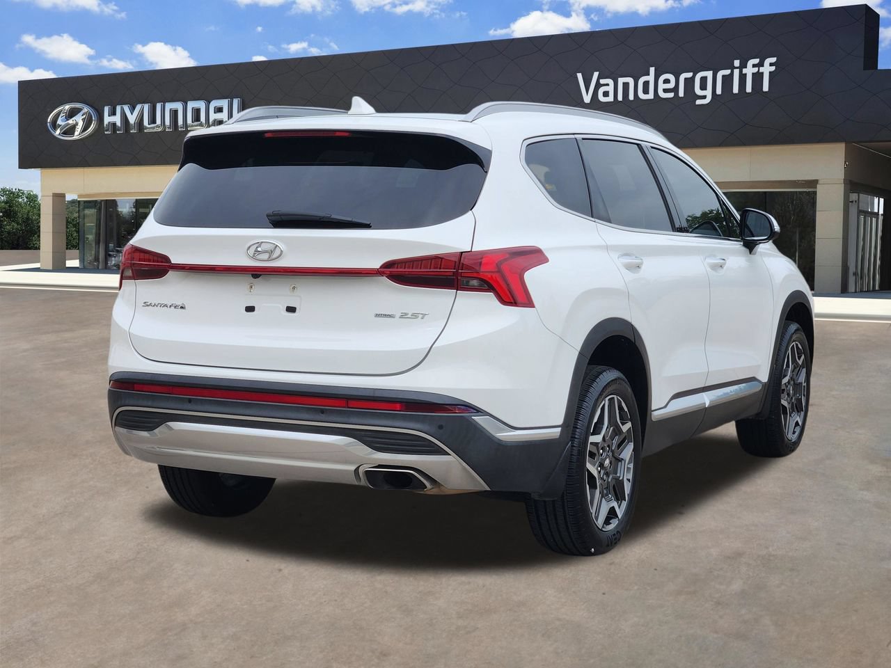 Certified 2023 Hyundai Santa Fe Limited AWD/4WD image 4