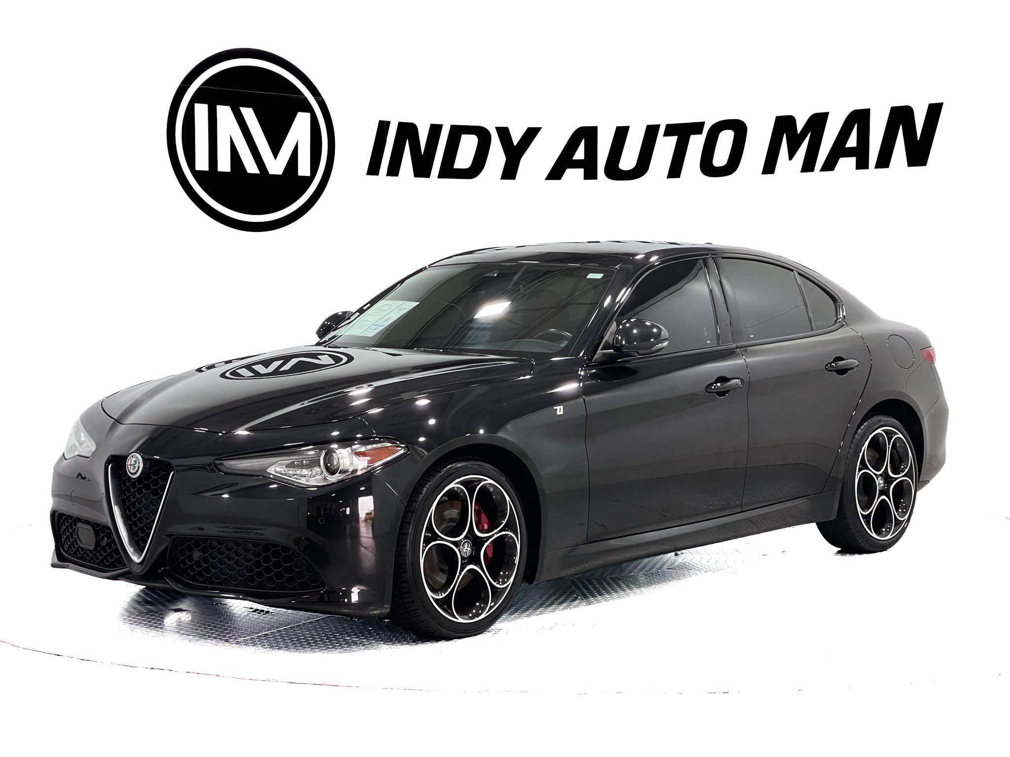 Used 2022 Alfa Romeo Giulia Ti AWD/4WD image 8