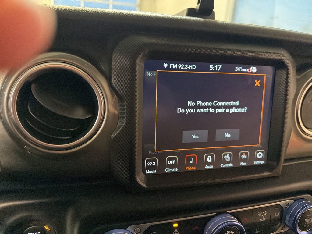 Used 2020 Jeep Wrangler Unlimited Sahara image 51