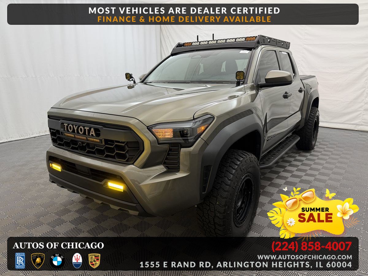 Used 2024 Toyota Tacoma TRD Off-Road AWD/4WD image 1