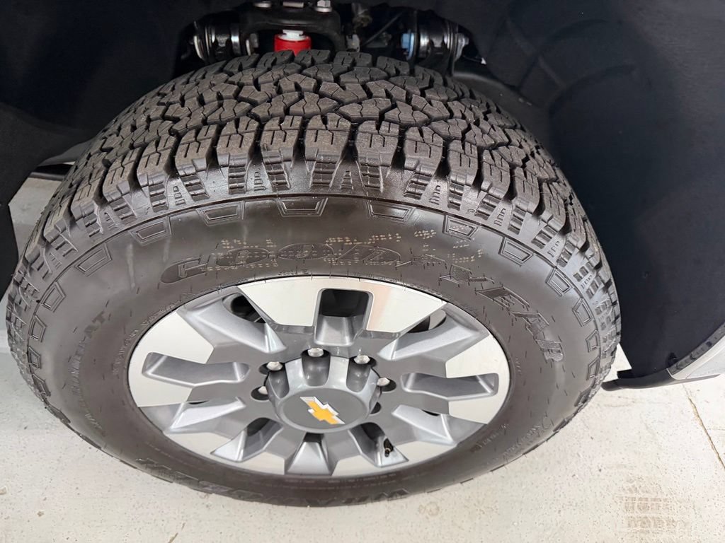 New 2026 Chevrolet Silverado 2500 LT w/ All Star Edition AWD/4WD image 6