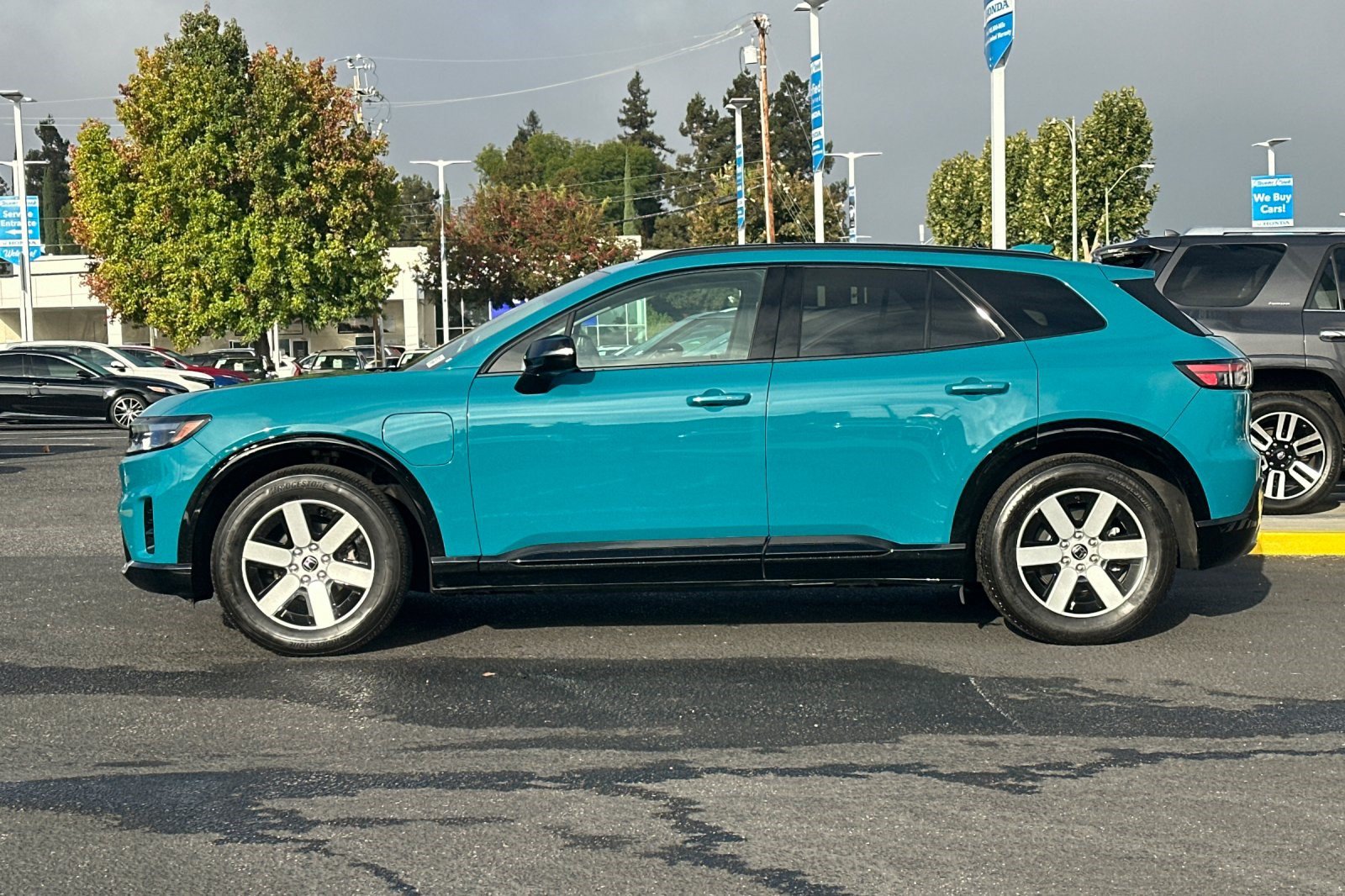 Certified 2024 Honda Prologue Touring image 2