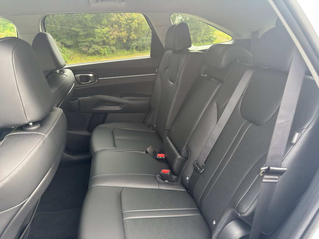 New 2026 Kia Sorento S image 11