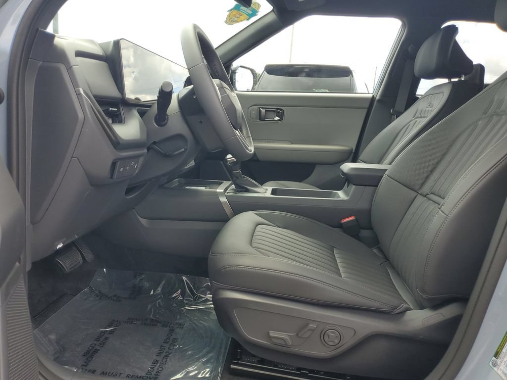 Used 2027 Kia Seltos X-Line S AWD/4WD image 5