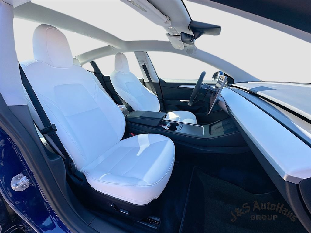Used 2023 Tesla Model 3 Performance image 35