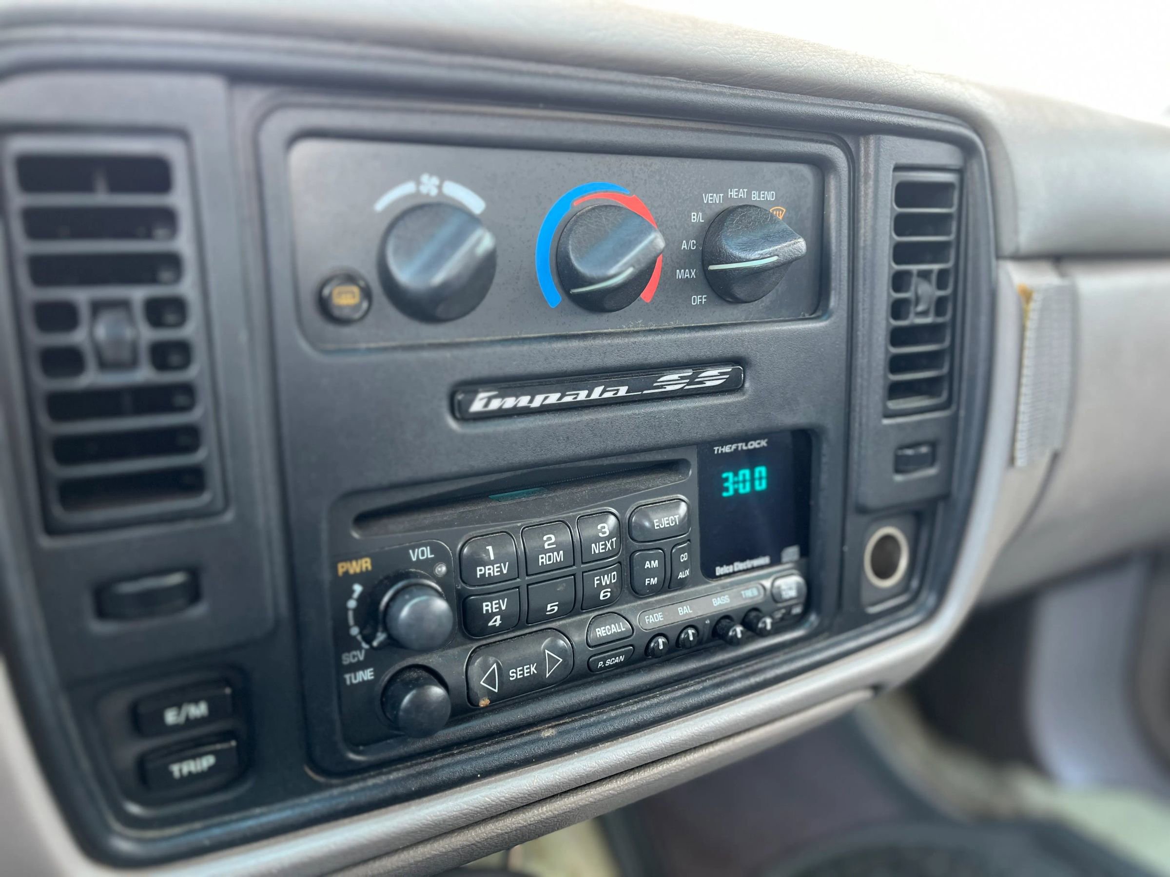 Used 1996 Chevrolet Impala SS image 20