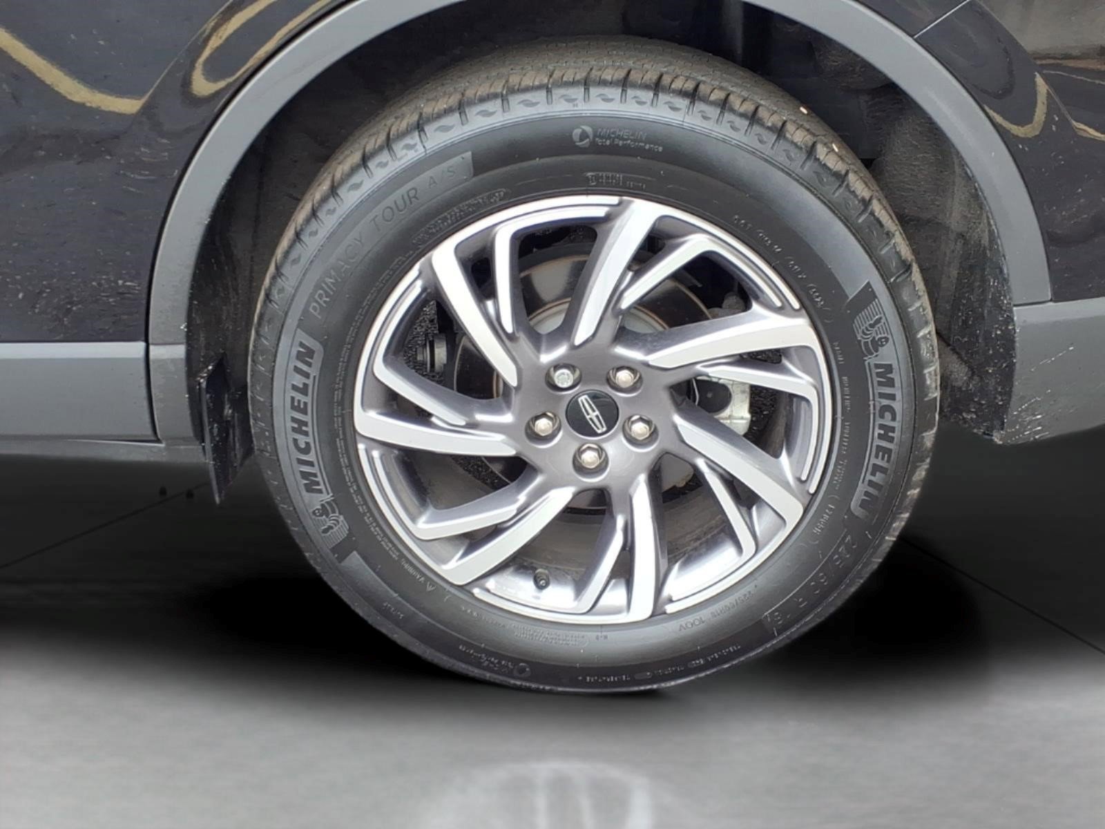 Used 2024 Lincoln Corsair FWD image 7