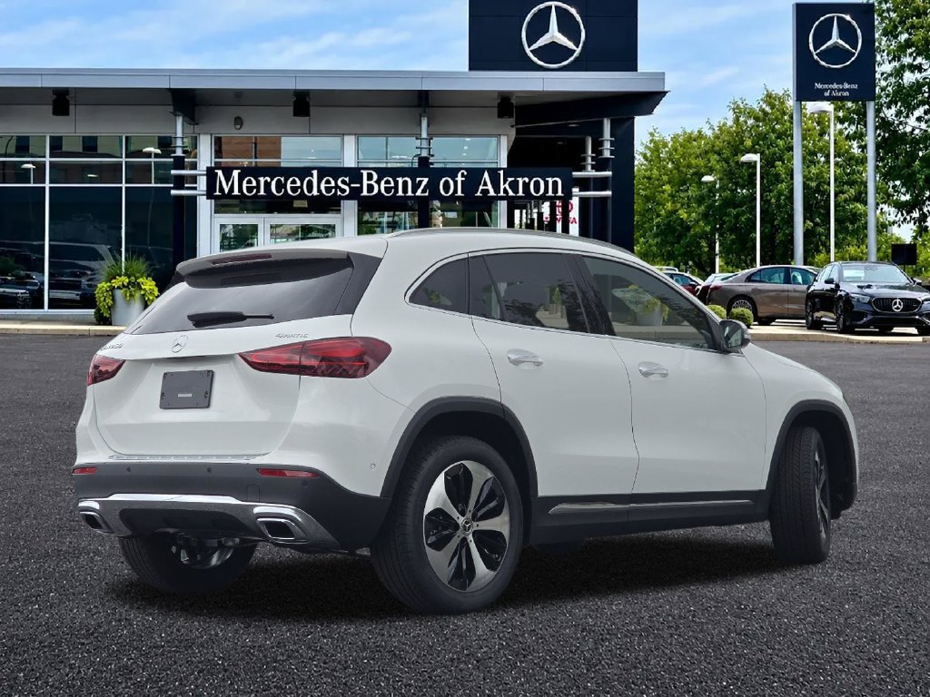 New 2026 Mercedes-Benz GLA 250 4MATIC image 24