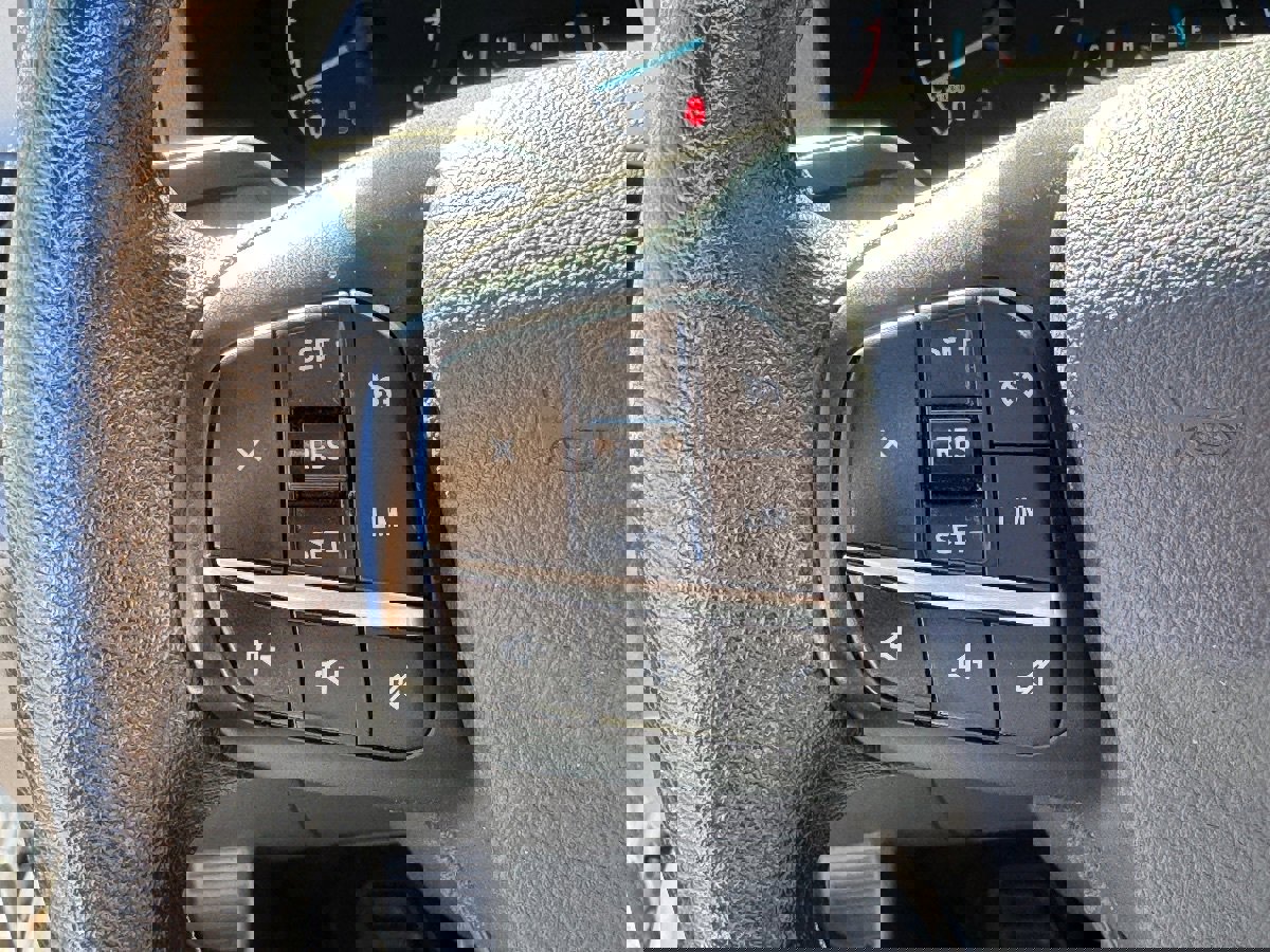 Used 2022 Ford Transit 350 XLT image 30