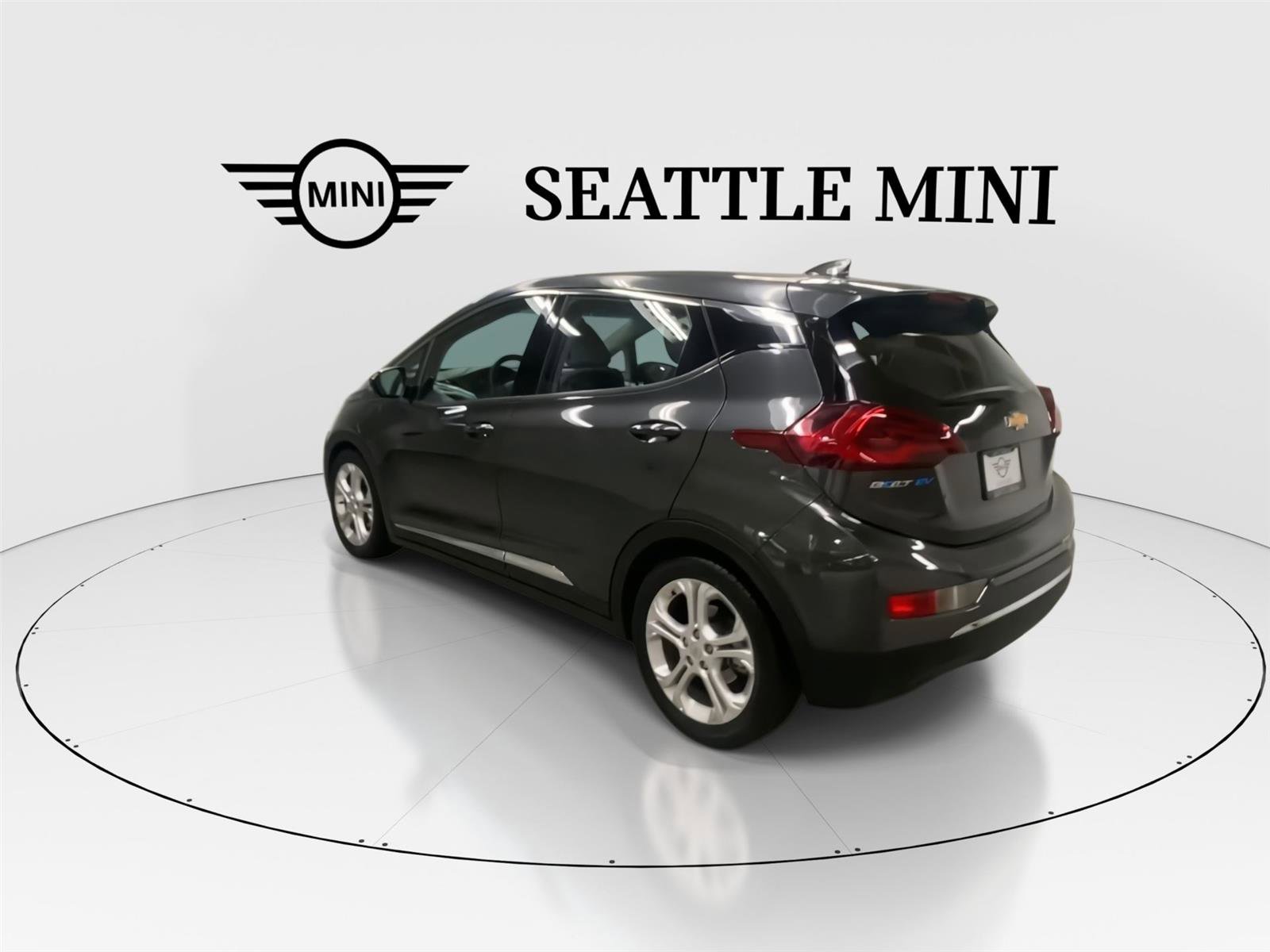 Used 2017 Chevrolet Bolt LT image 8