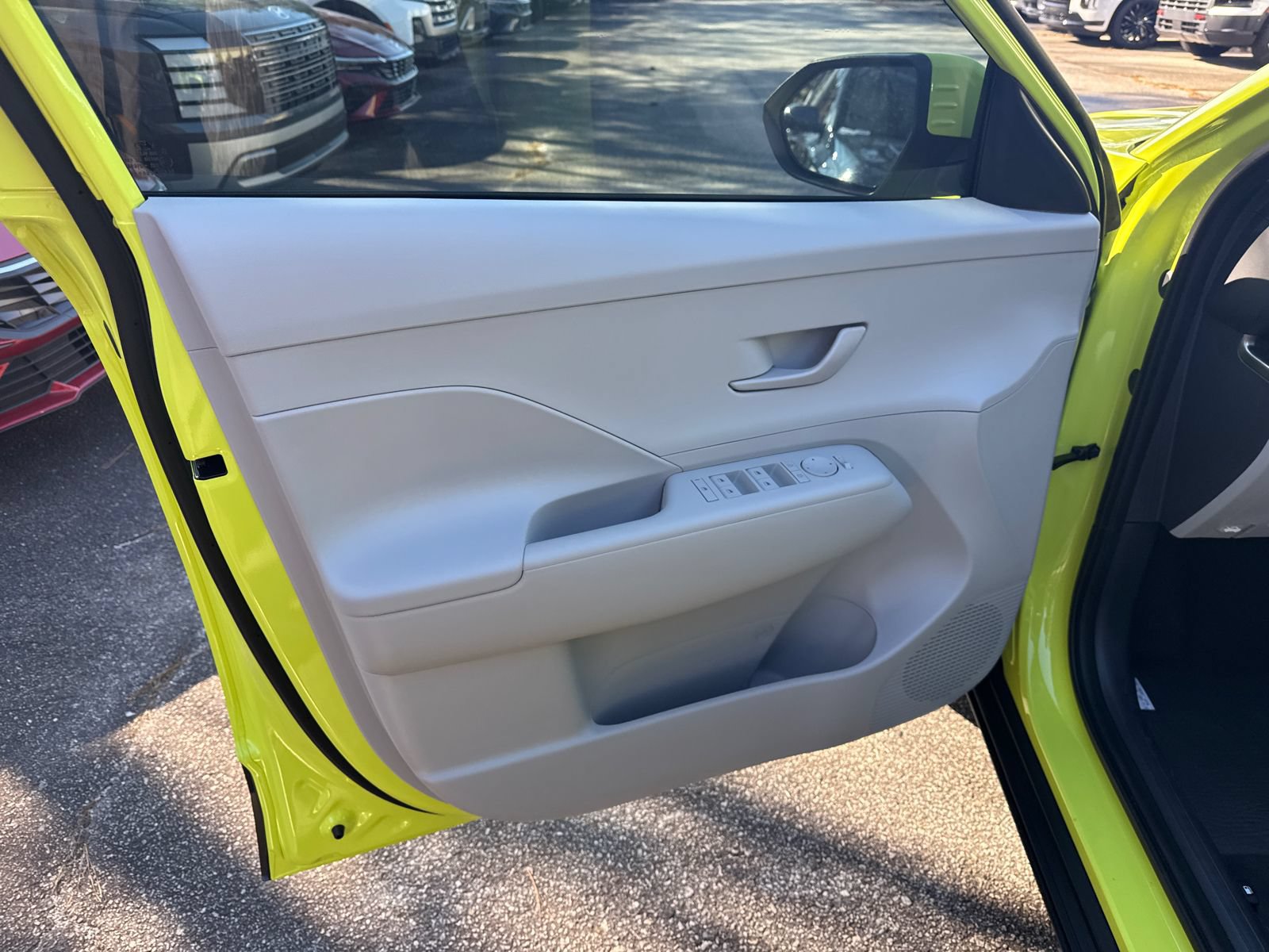 New 2026 Hyundai Kona SE FWD image 11