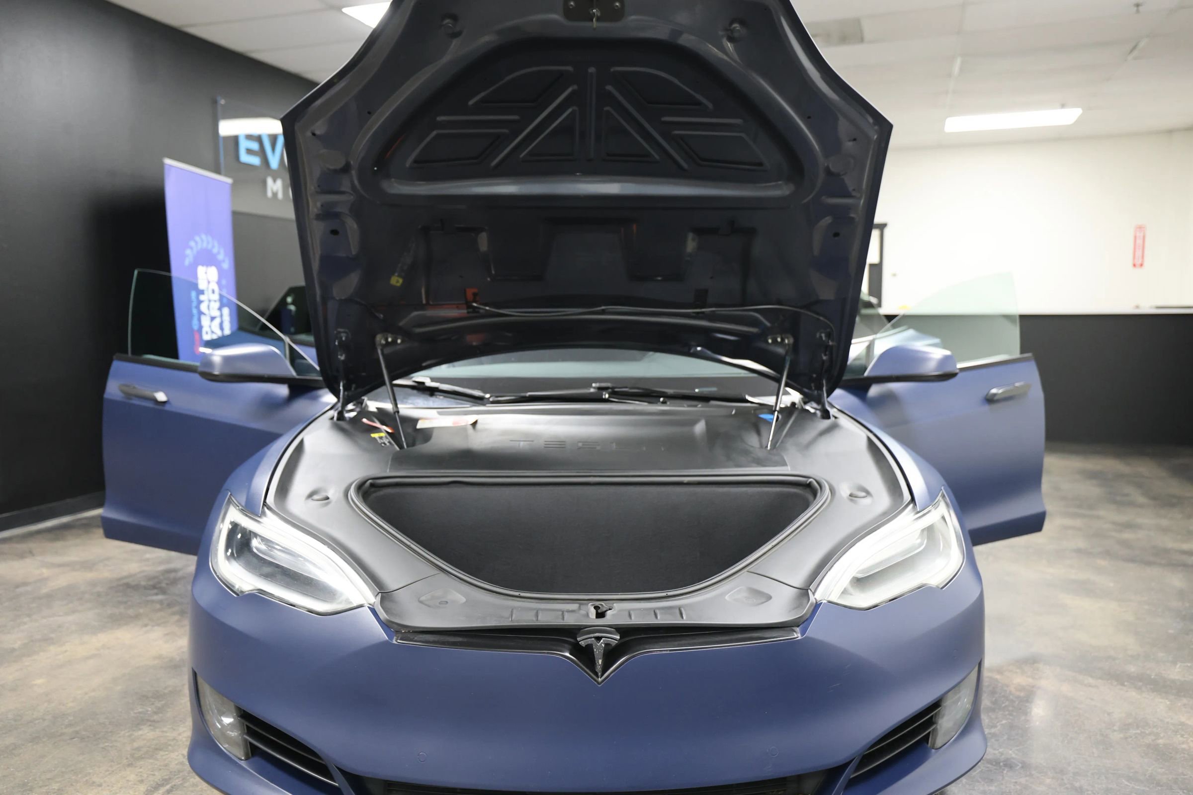 Used 2017 Tesla Model S 90D image 44