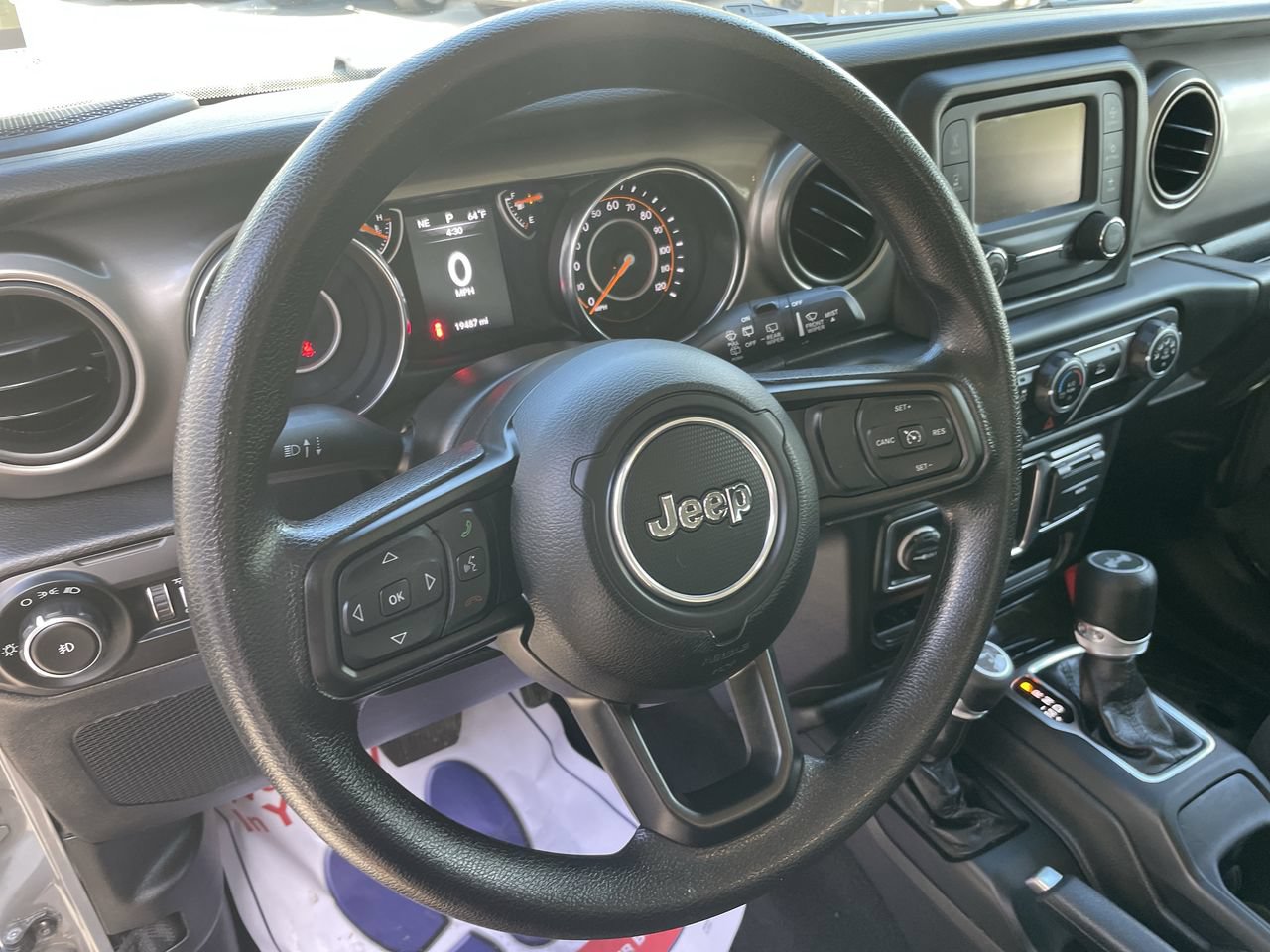 Used 2021 Jeep Wrangler Sport AWD/4WD image 30