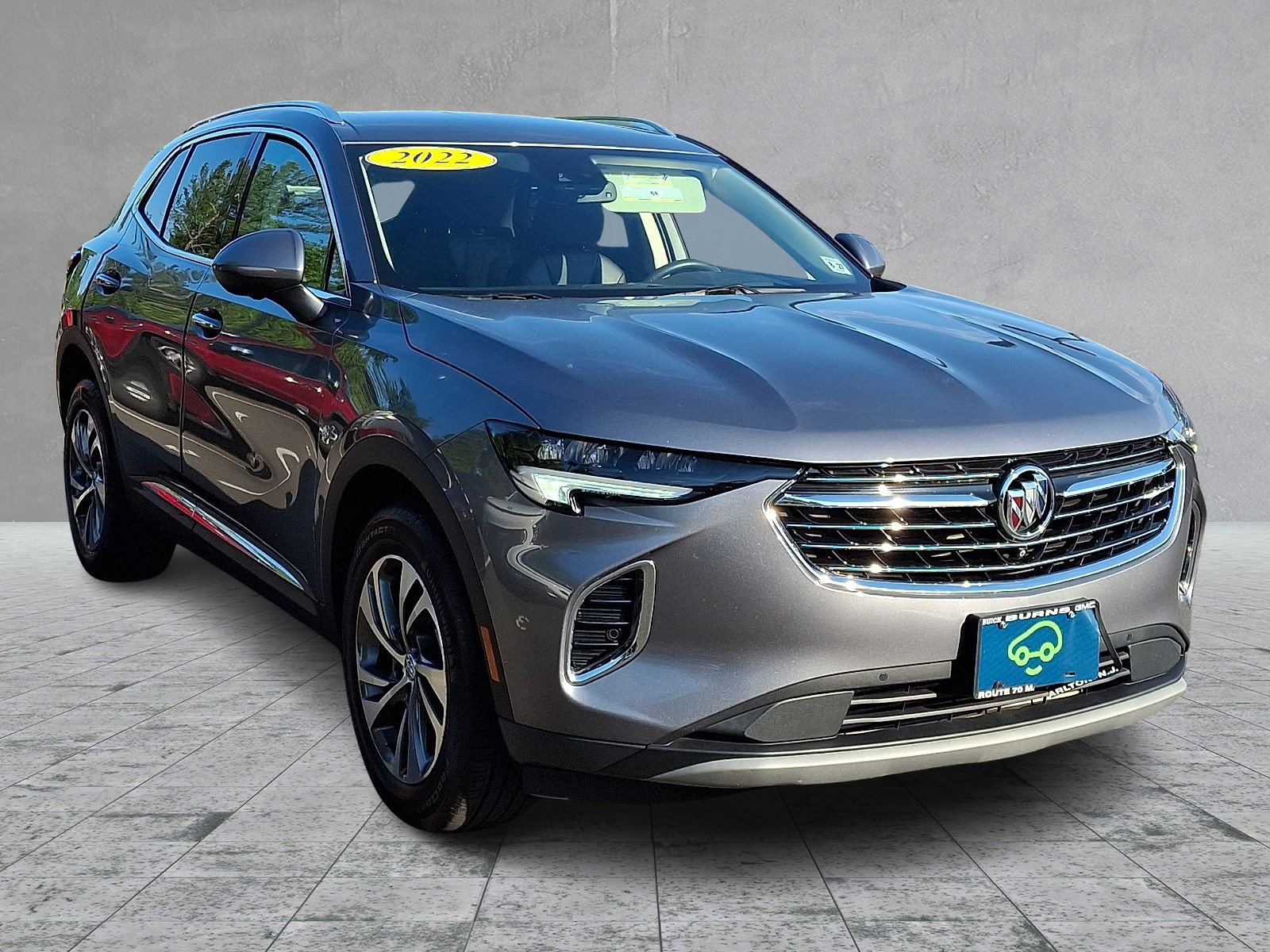 Certified 2022 Buick Envision Essence w/ Technology Package I FWD image 3