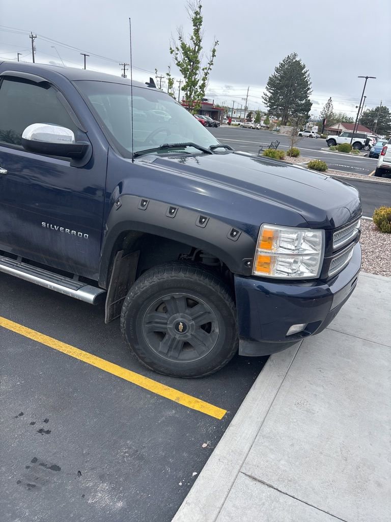 Used 2012 Chevrolet Silverado 1500 LTZ AWD/4WD image 11
