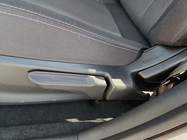 Certified 2025 Subaru Crosstrek 2.0i image 14