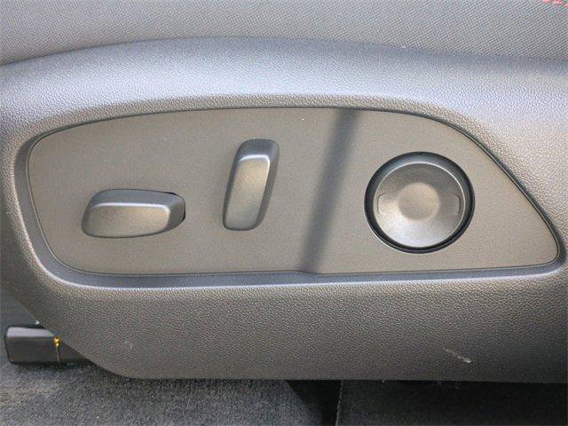 New 2026 Chevrolet Equinox RS image 23