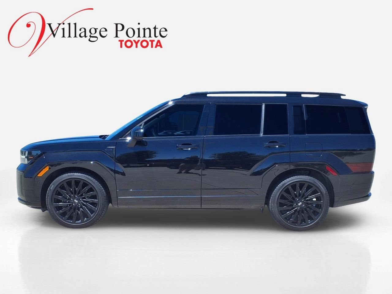 Used 2024 Hyundai Santa Fe Calligraphy AWD/4WD image 2