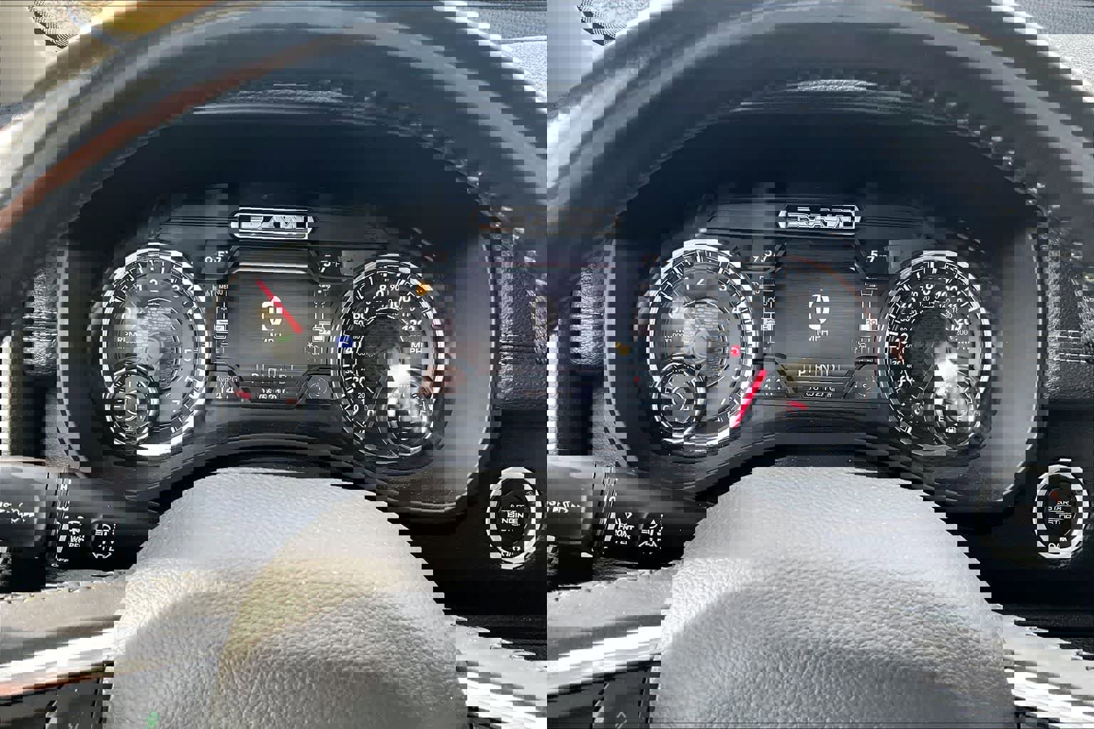 Used 2021 RAM 1500 Laramie w/ Off Road Group image 18