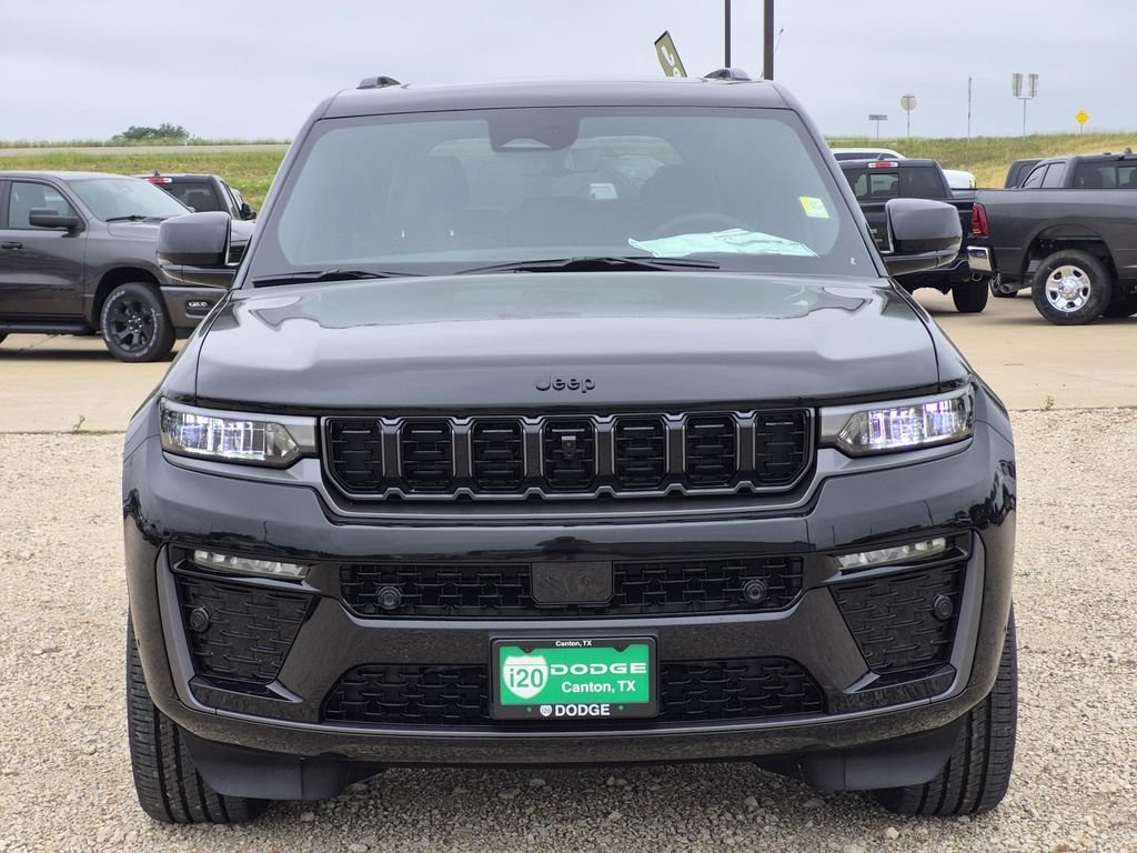 New 2026 Jeep Grand Cherokee Limited AWD/4WD image 3