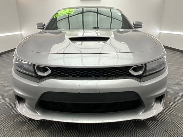 Used 2017 Dodge Charger R/T RWD image 2