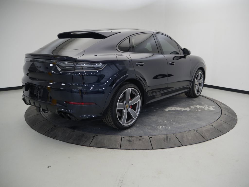 Certified 2023 Porsche Cayenne GTS AWD/4WD image 7