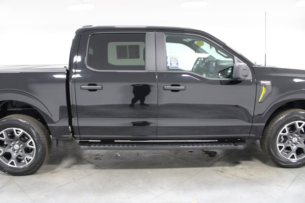 Used 2024 Ford F150 STX image 11